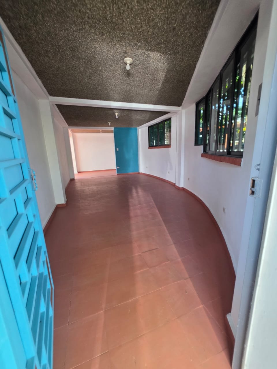 WhatsApp Image 2025-11-20 at 12.01.50 PM (1)