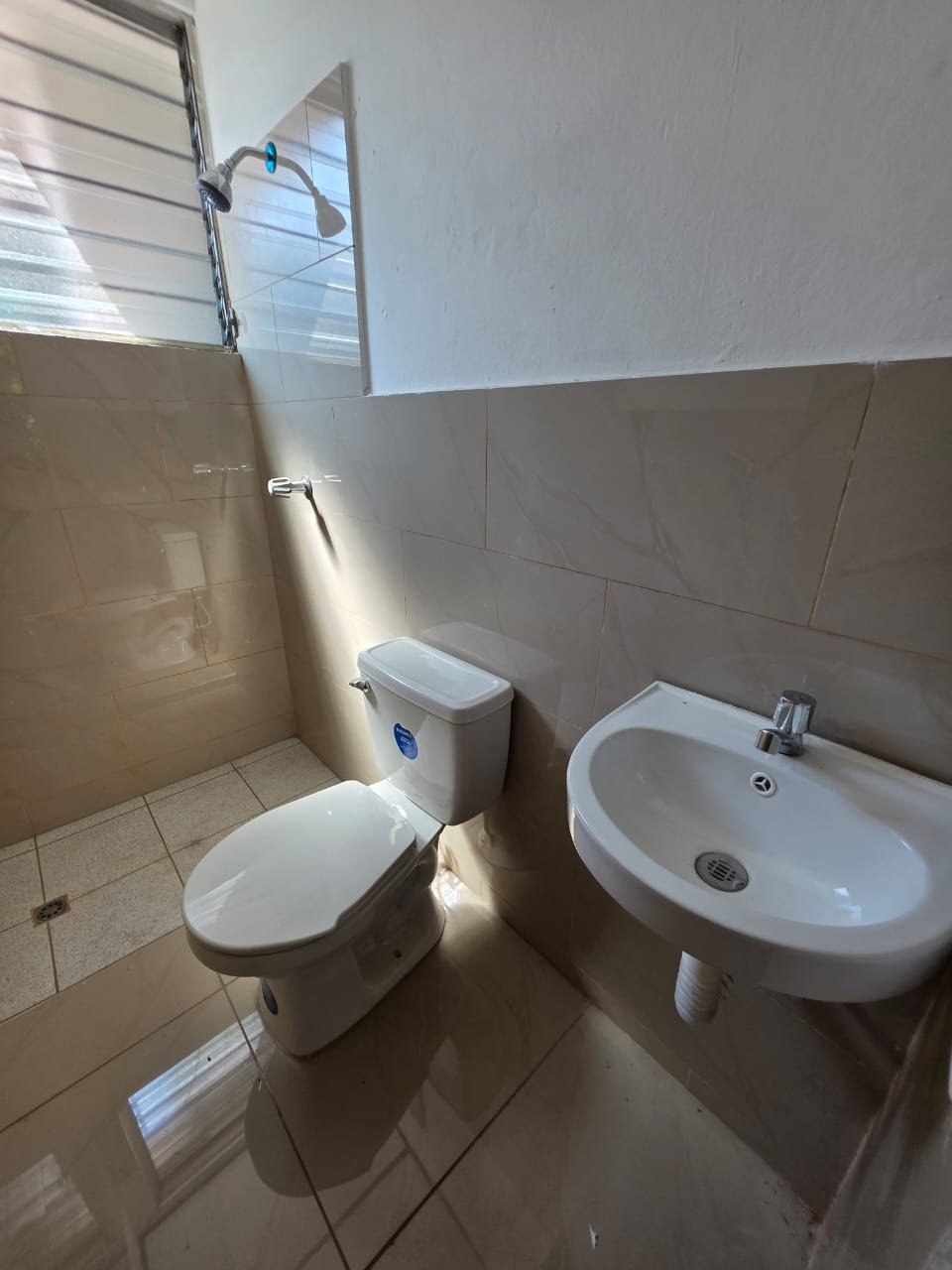 WhatsApp Image 2025-11-20 at 12.01.52 PM (2)